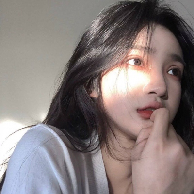 ins女头高级感微信真人图片