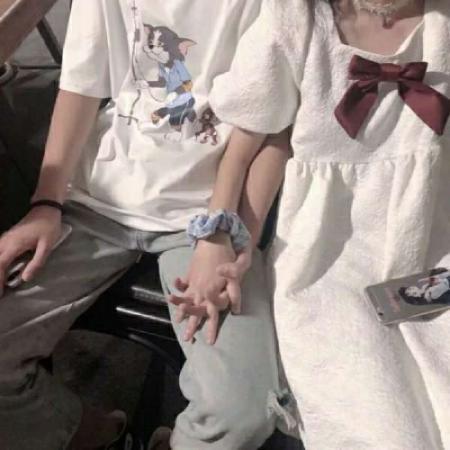 2025年最潮情侣头像双人图片