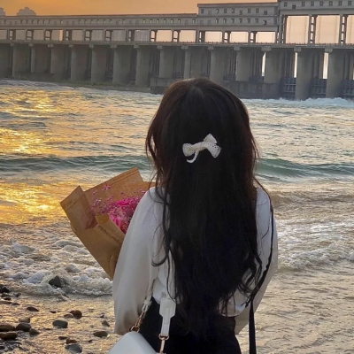 冷门高逼格女生头像图片