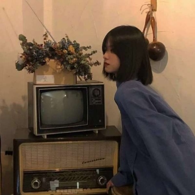 qq头像2025最火女生微信图片