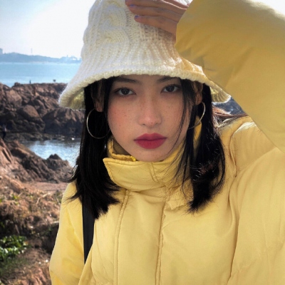 女生霸气真人很酷的头像