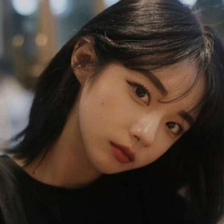 女生2025微信头像港风