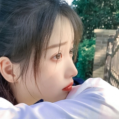女生高清精致成熟内涵头像