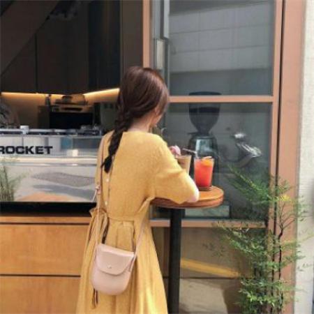 微信背影头像女生2025最火高清图片