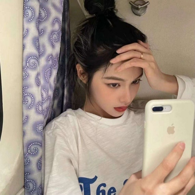 适合20岁的女孩用的微信头像图片