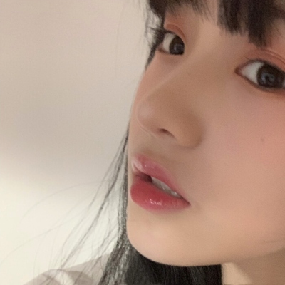 女生高清精致成熟内涵头像