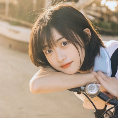 精致颜值超高女生头像图片