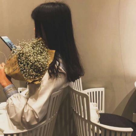 微信复古头像女冷淡风高清真人图片