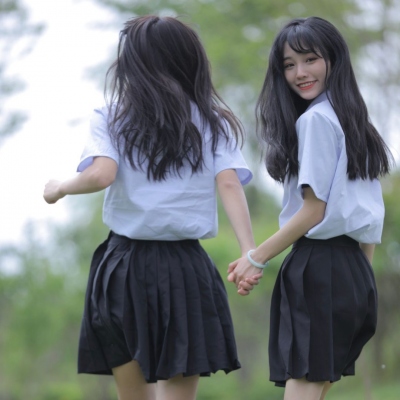 清新校园闺蜜头像校服系图片