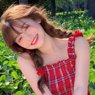 微信清新自然干净女生头像图片