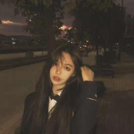微信复古头像女冷淡风高清真人图片