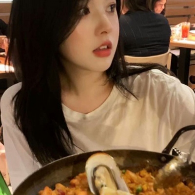 微信女头真人甜妹图片