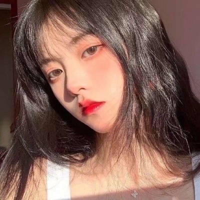 女生高清精致成熟内涵头像