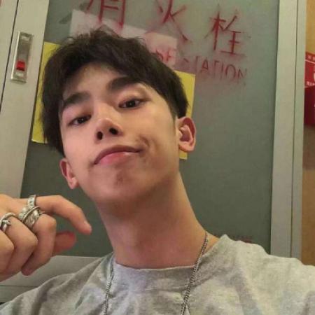 帅哥头像微信2025年最新版高清图片