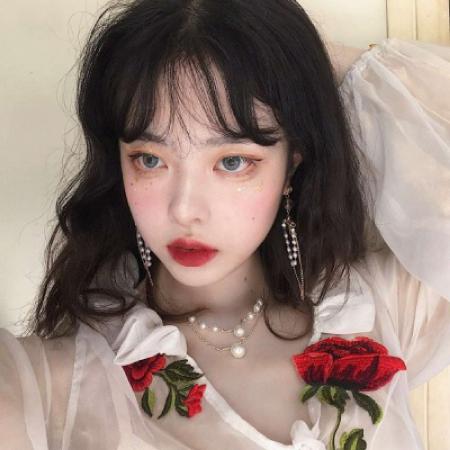 图片2025新图片美女微信头像