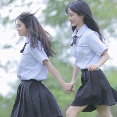 清新校园闺蜜头像校服系图片