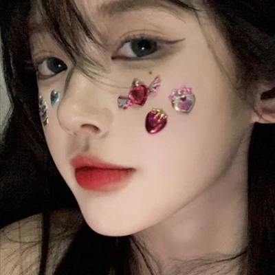 精致颜值超高女生头像图片
