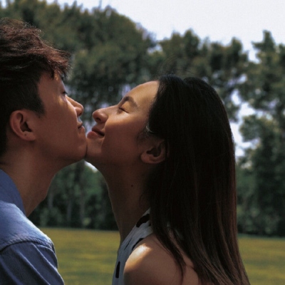 微信成熟浪漫的情头双人高清图片