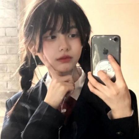 2025最潮最火头像女生高清图片