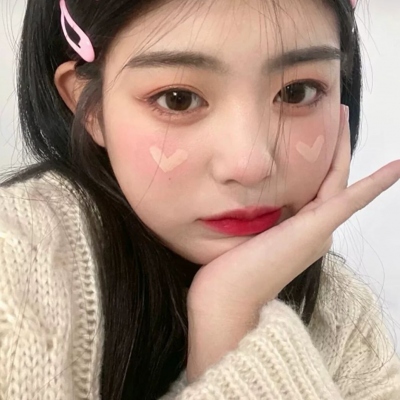 女生高清精致成熟内涵头像