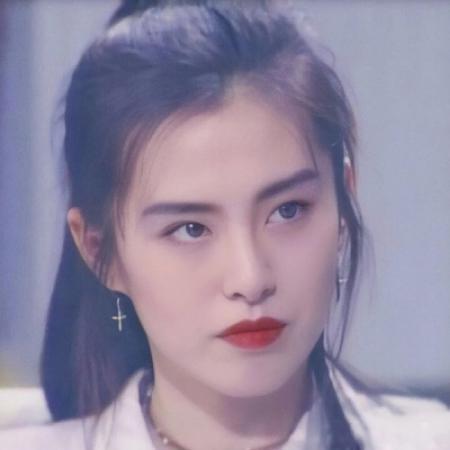 qq头像女生2025复古高冷高清图片