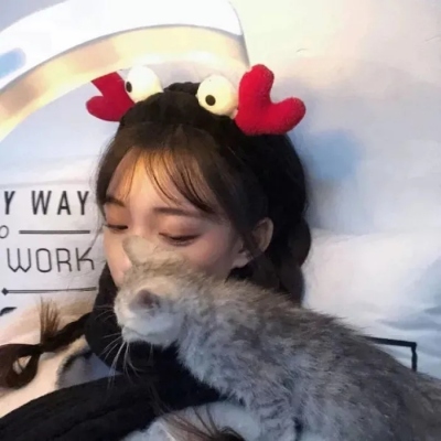 招好感的头像女生