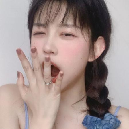 2025可爱头像女生小清新真人图片