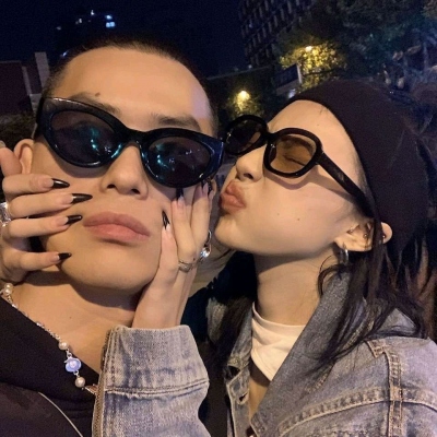 情头 情侣 双人高清御姐型男