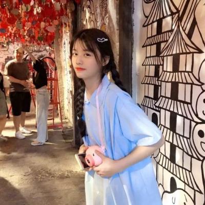 微信真人女生头像露脸可爱图片