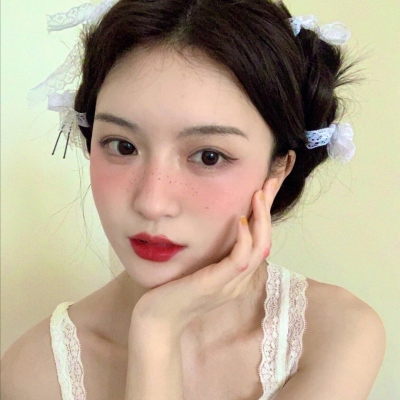 全网好看的真人女生头像图片