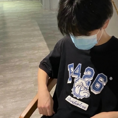 2025最新ins男头高清图片