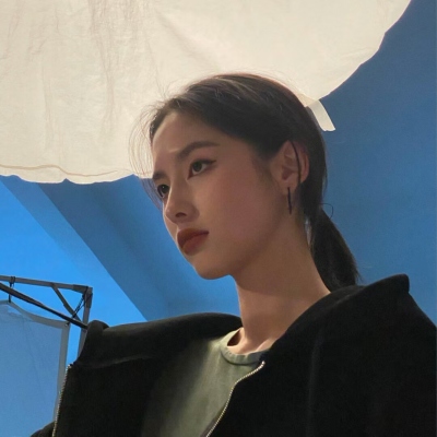 微信女生头像唯美高冷可爱图片
