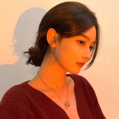 高级感高端大气美女头像图片