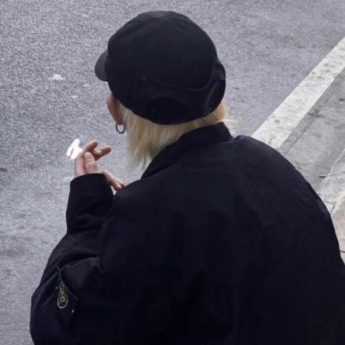 2025男生头像真人冷酷帅气高清图片