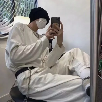 微信酷帅男生头像真人无水印图片