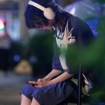 2025最新ins男头高清图片