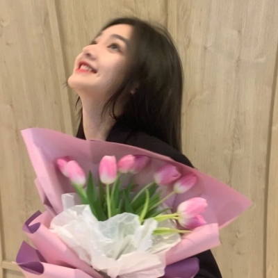微信女生头像仙气真人露脸高贵图片