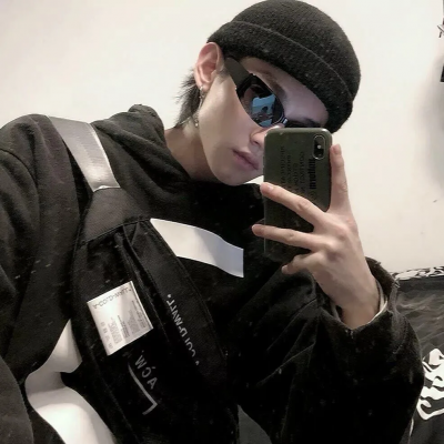 微信酷帅男生头像真人无水印图片