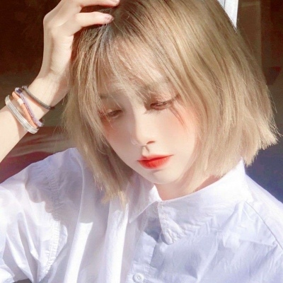 微信真人女生头像露脸可爱图片