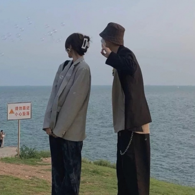 微信高清ins风情侣头像图片