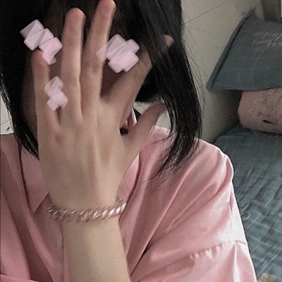 真人网络头像女生微信图片