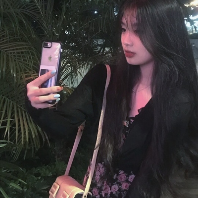 本人头像女自然真实