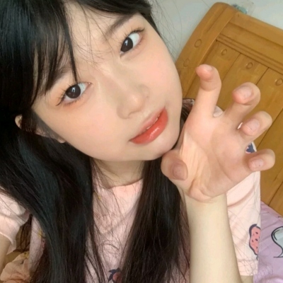 让人惊艳的女生头像