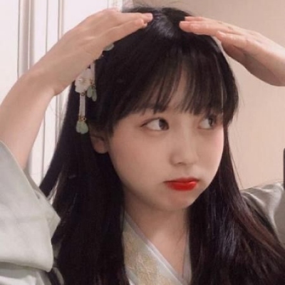 真人女生微信好看的头像图片
