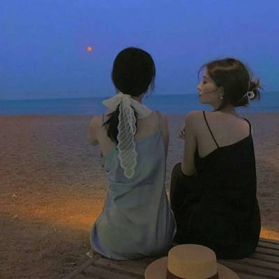 qq闺蜜真人图像