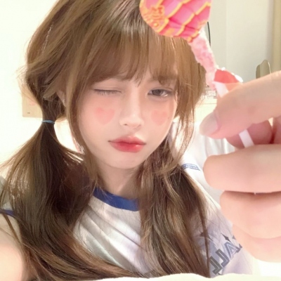 微信超火网红脸女头图片