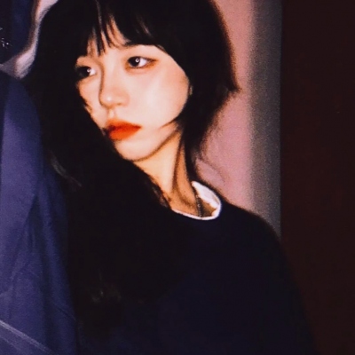 微信复古港风女头像意境高清图片