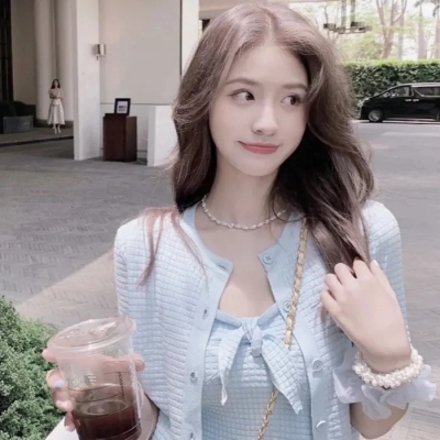 微信女生头像网红脸真人图片