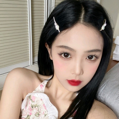 微信女照片真人多张头像