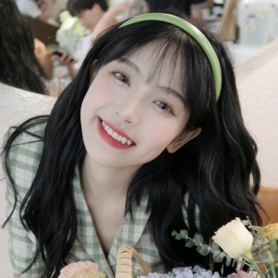 微信女照片真人多张头像